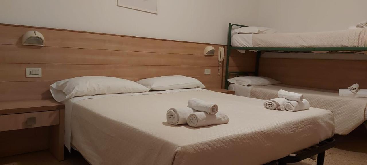 Hotel Brezza Rimini Eksteriør bilde