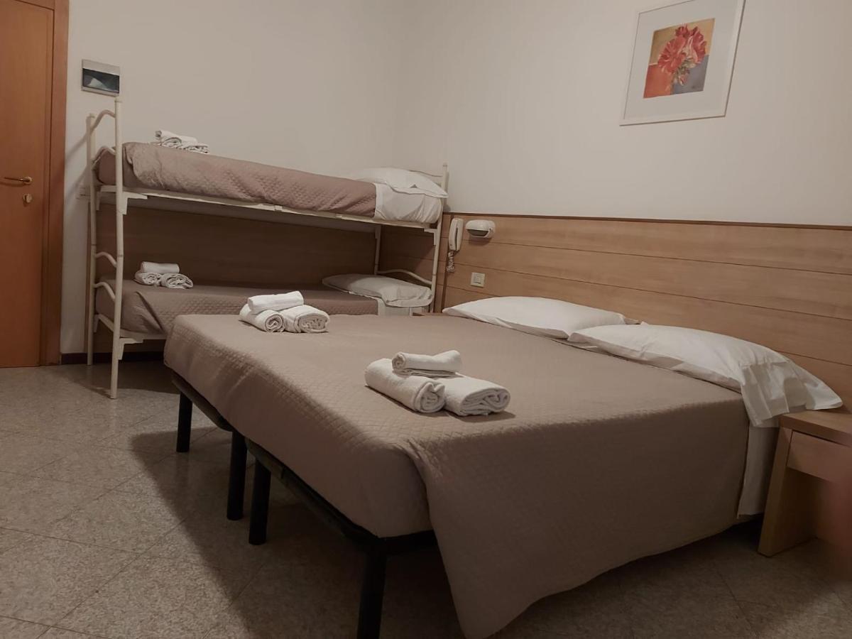 Hotel Brezza Rimini Eksteriør bilde