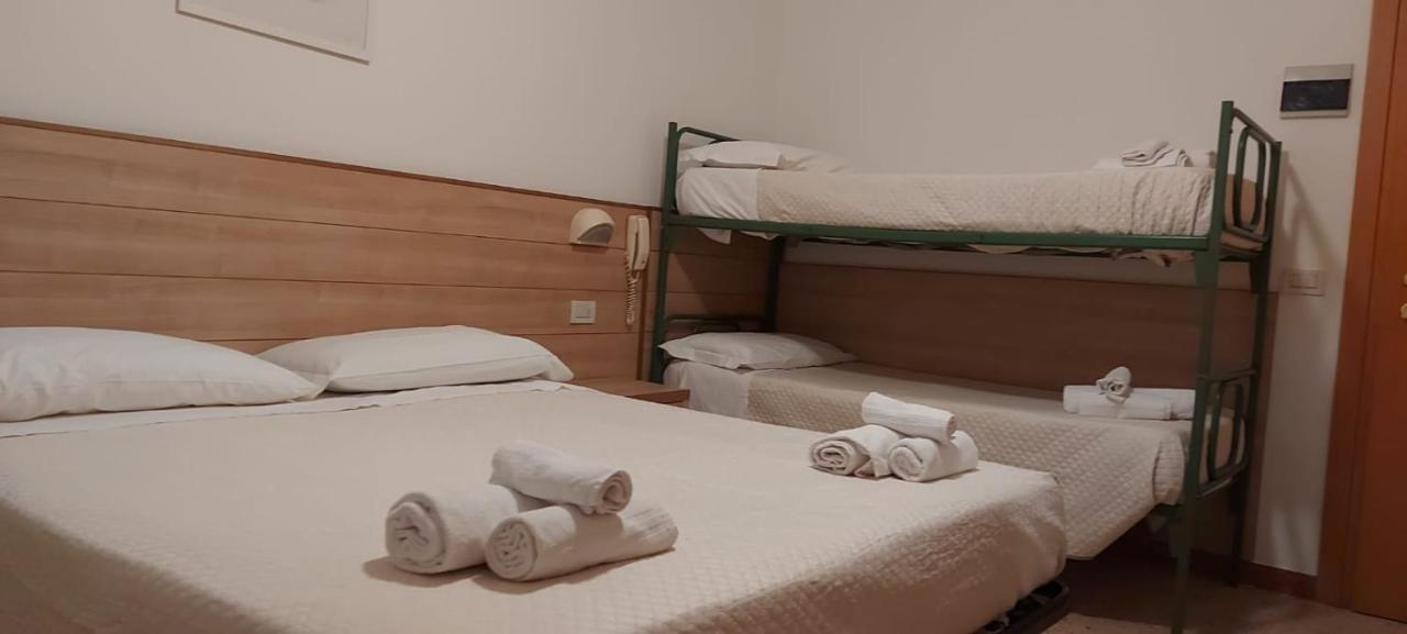 Hotel Brezza Rimini Eksteriør bilde
