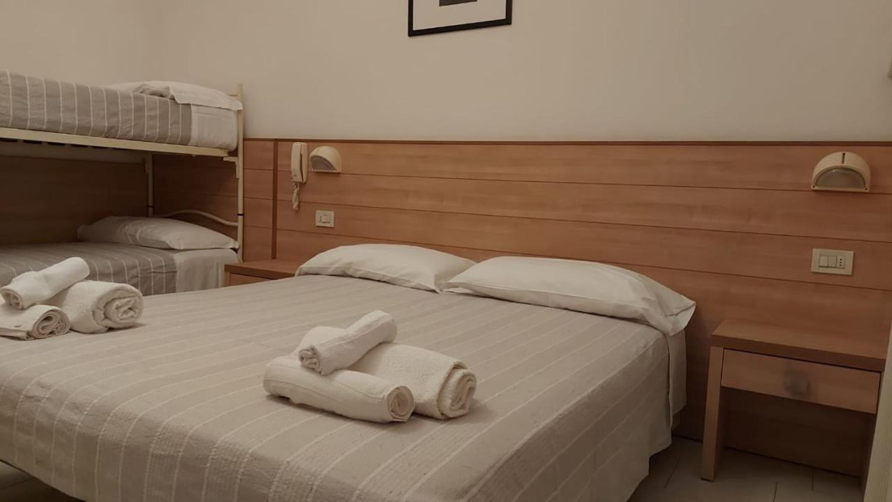 Hotel Brezza Rimini Eksteriør bilde