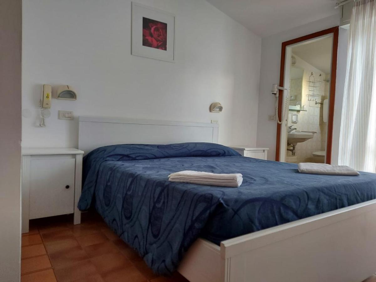Hotel Brezza Rimini Eksteriør bilde