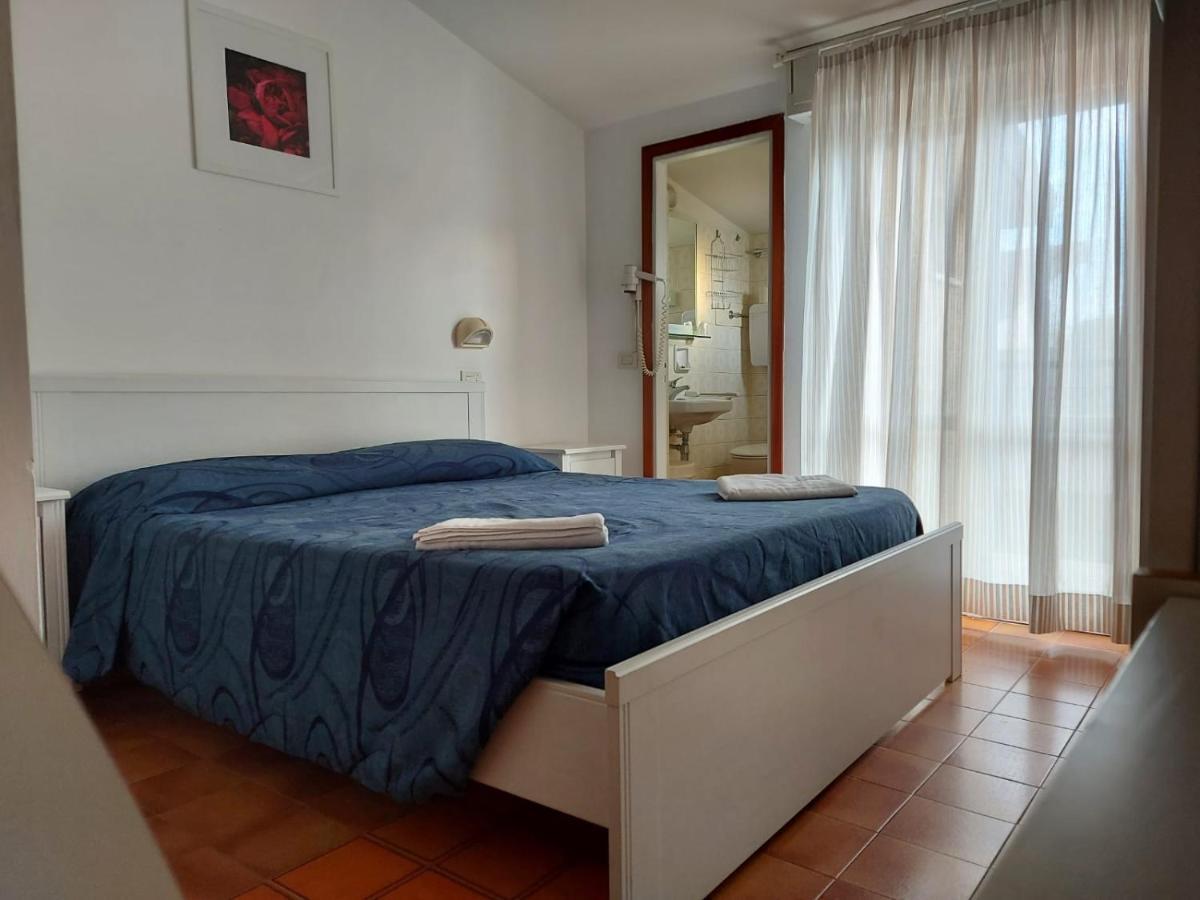 Hotel Brezza Rimini Eksteriør bilde